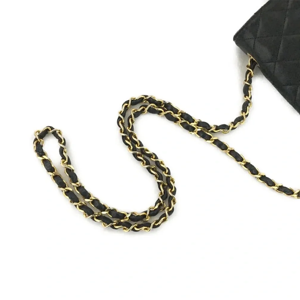 SOLD SOLD SOLD CHANEL Quilted Matelasse CC Logo Lambskin Chain Shoulder Bag - Picture 7 of 16